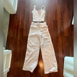SKIMS light pink matching set, pants and tank top included size S/M